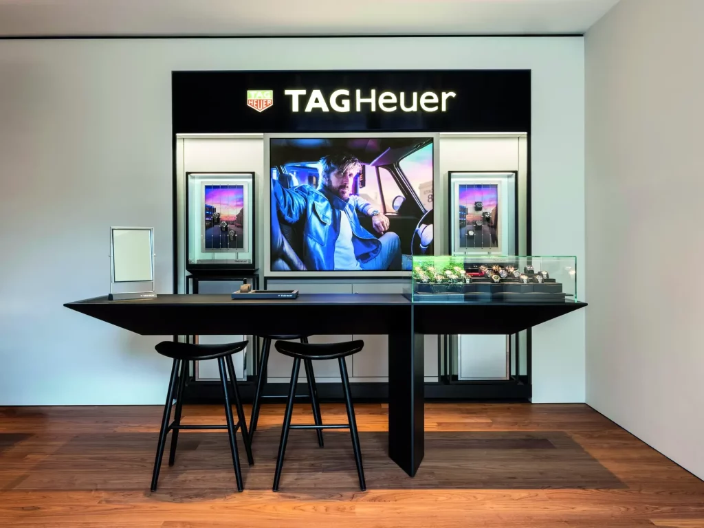 Le comptoir Tag Heuer dans le tout nouveau lieu Hall of Time